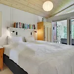 Malwina - 800m From The Sea By Interhome Vakantiehuis *