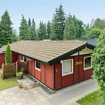 Vakantiehuis Malwina - 800m From The Sea By Interhome *