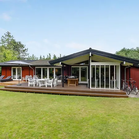 Malwina - 800m From The Sea By Interhome Vakantiehuis Bøtø By