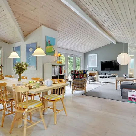 Vakantiehuis Malwina - 800m From The Sea By Interhome